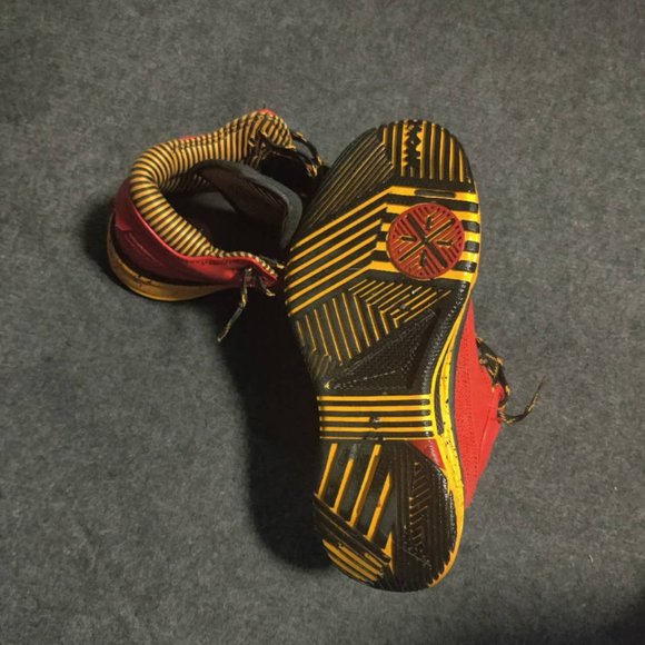 Li Ning Way Of Wade 2 Code Red WOW Dwayne Wade Sz 8 - Picture 1 of 8